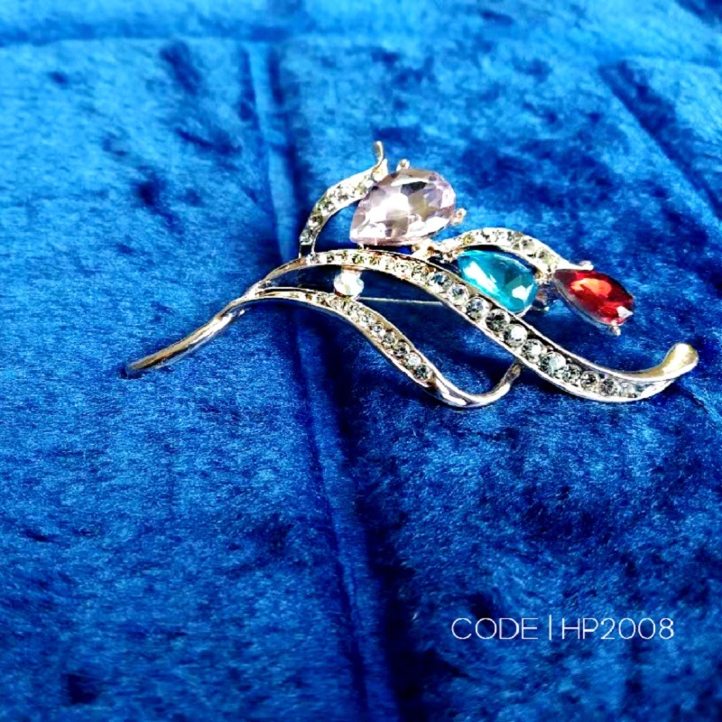 gravity world hijab pin 8 1 Hijab Pin/Brooch-8 - Image 1