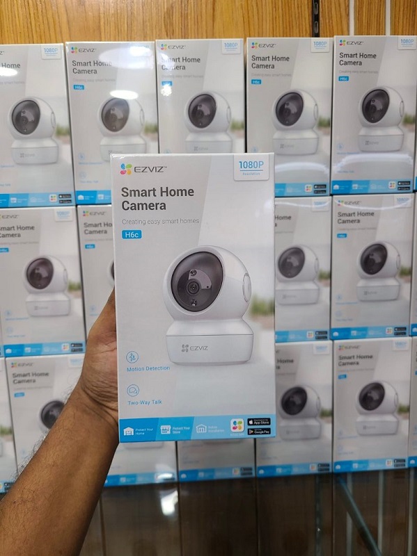 box picture of EZVIZ H6C IP Camera